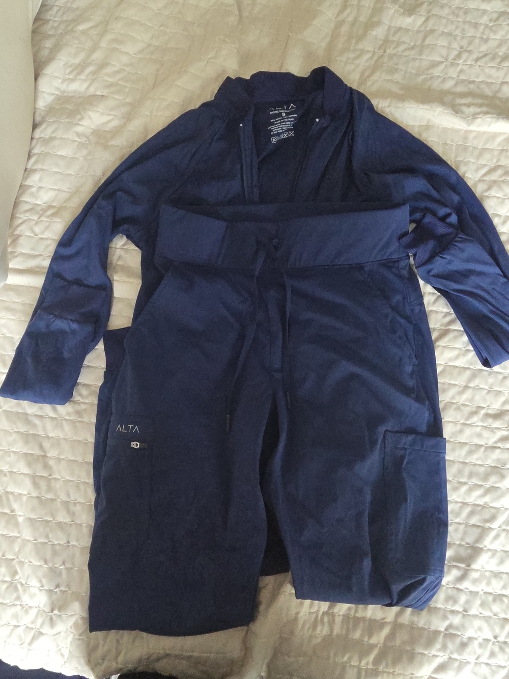Women’s Navy Scrub Jacket and Pants Set